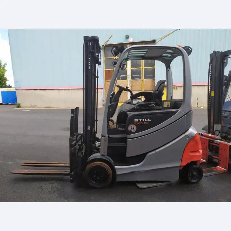 Diverse vorkheftrucks/ industriële trucks en voertuigen-1
