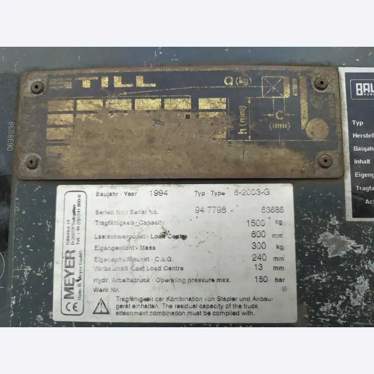 Varias carretillas elevadoras/camiones y vehículos industriales-4