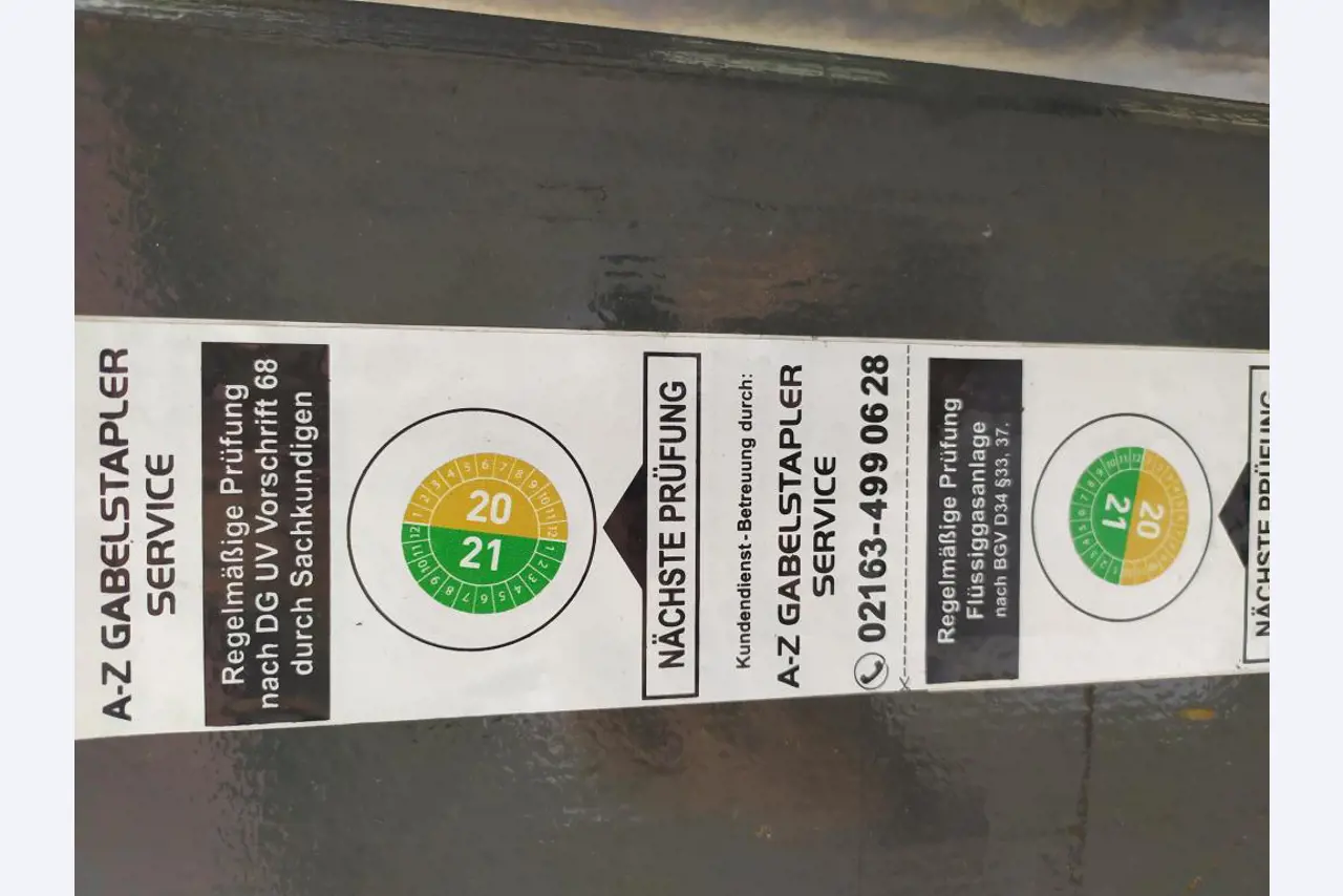 Různé vysokozdvižné vozíky/průmyslové vozíky a vozidla-6