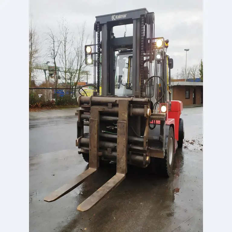 Various forklifts/ industrial trucks and vehicles-5