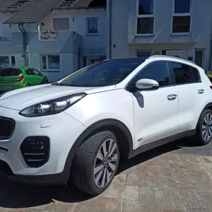 VOITURE DE TOURISME Kia Sportage 2,0 CRDi 185 Platinum Edition