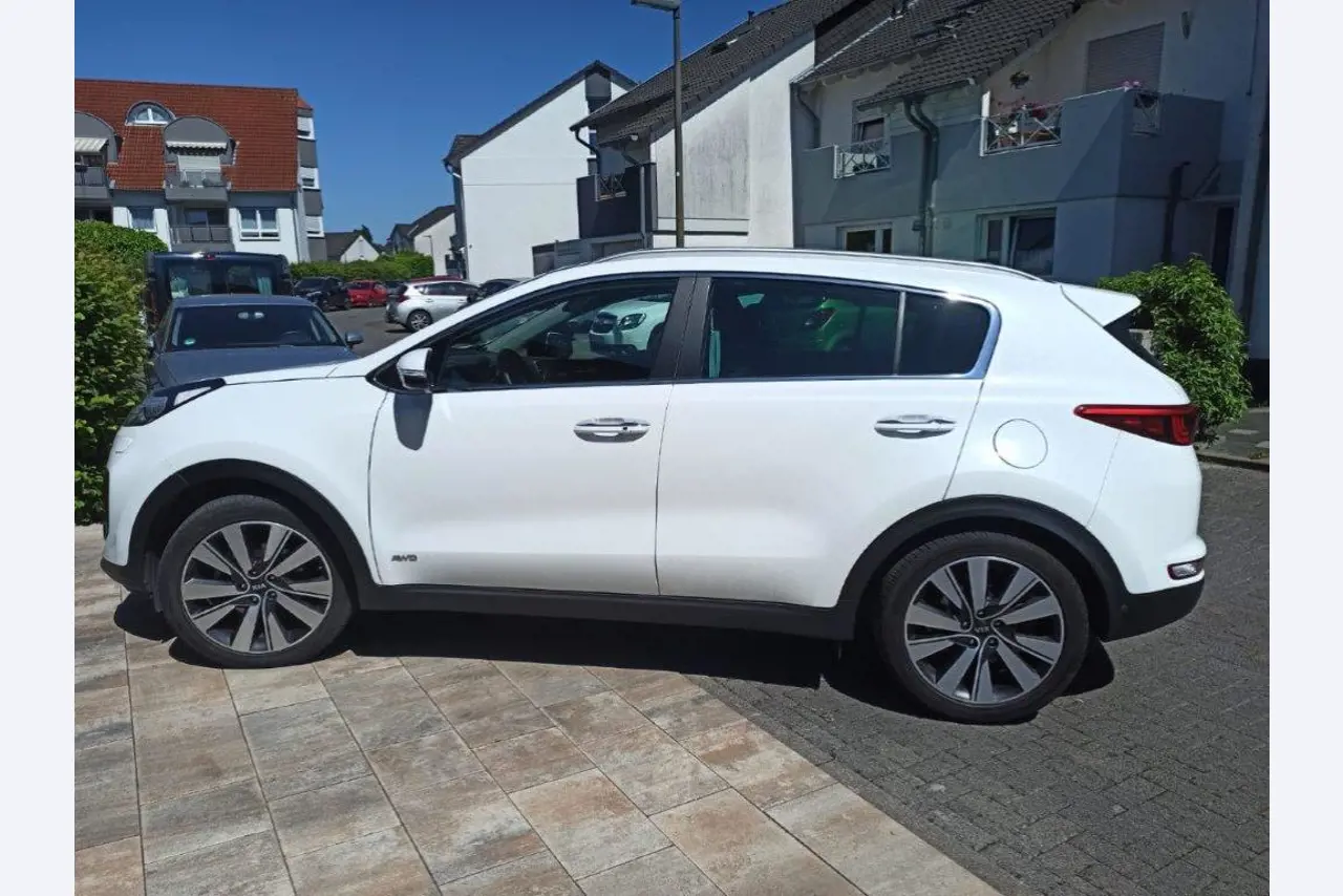 Various forklifts/ industrial trucks and vehicles-2