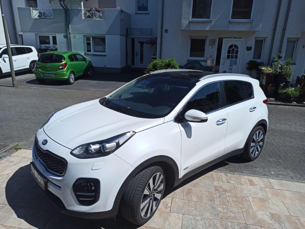 Various forklifts/ industrial trucks and vehicles-3