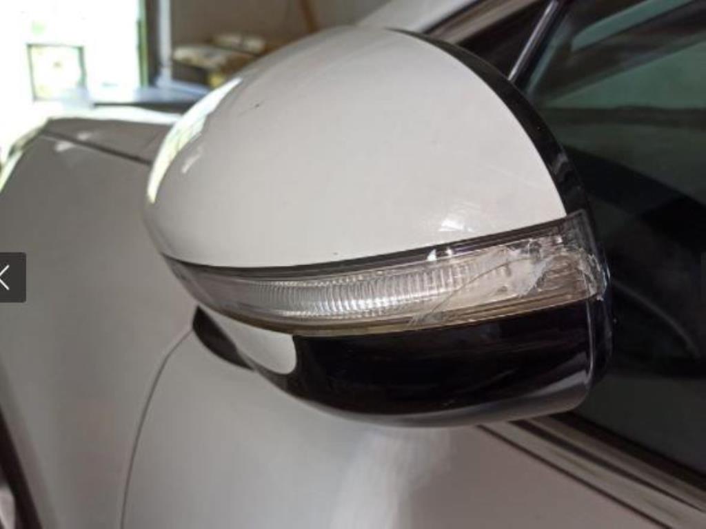 Various forklifts/ industrial trucks and vehicles-5