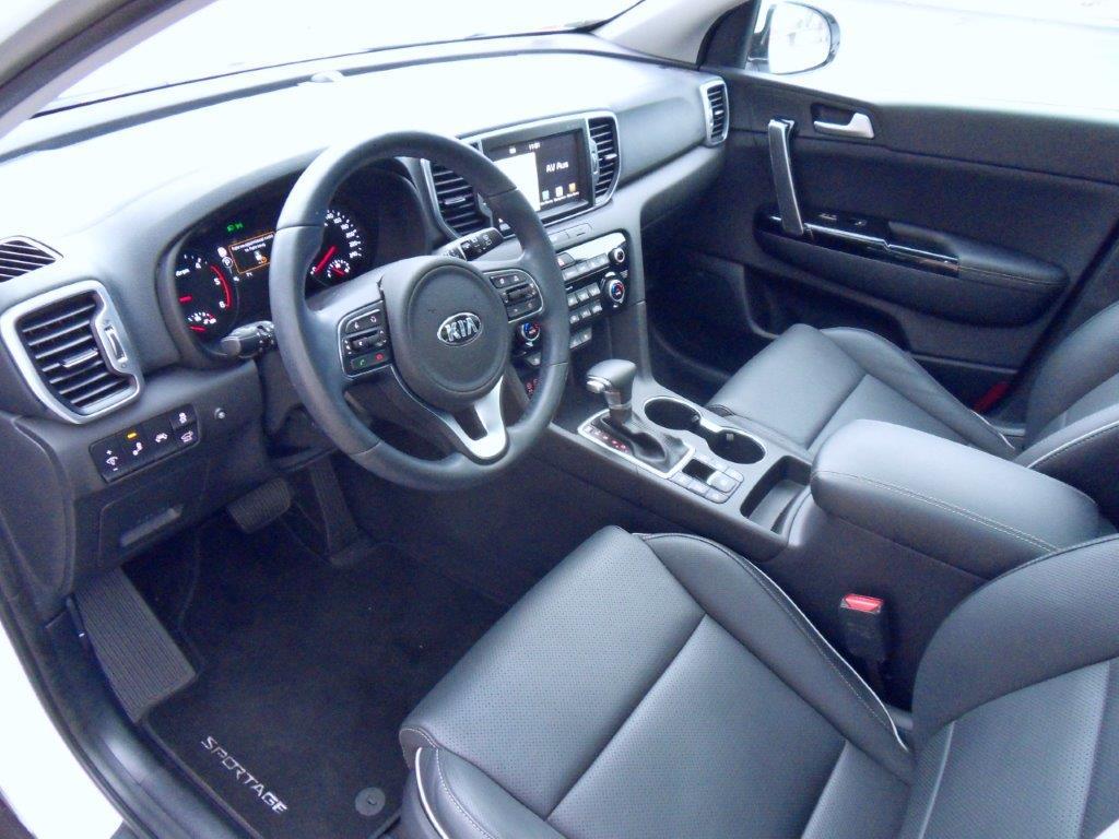 Various forklifts/ industrial trucks and vehicles-6