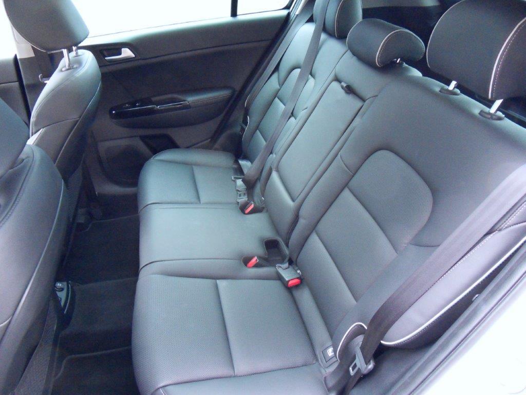 Various forklifts/ industrial trucks and vehicles-8