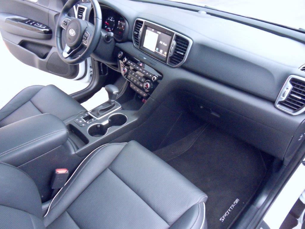 Various forklifts/ industrial trucks and vehicles-13