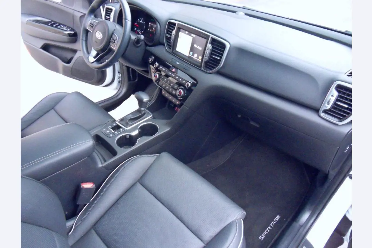 Various forklifts/ industrial trucks and vehicles-13