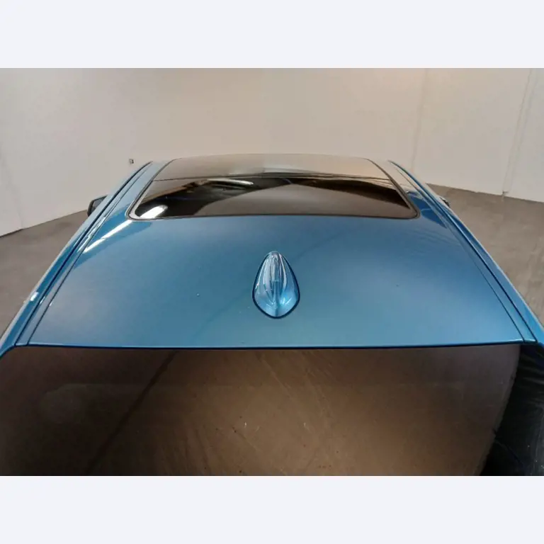 Various forklifts/ industrial trucks and vehicles-10