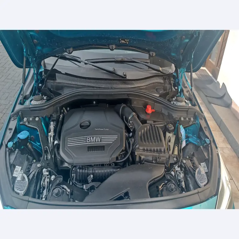 Various forklifts/ industrial trucks and vehicles-12