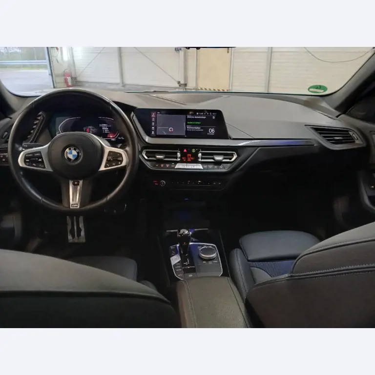 Various forklifts/ industrial trucks and vehicles-5