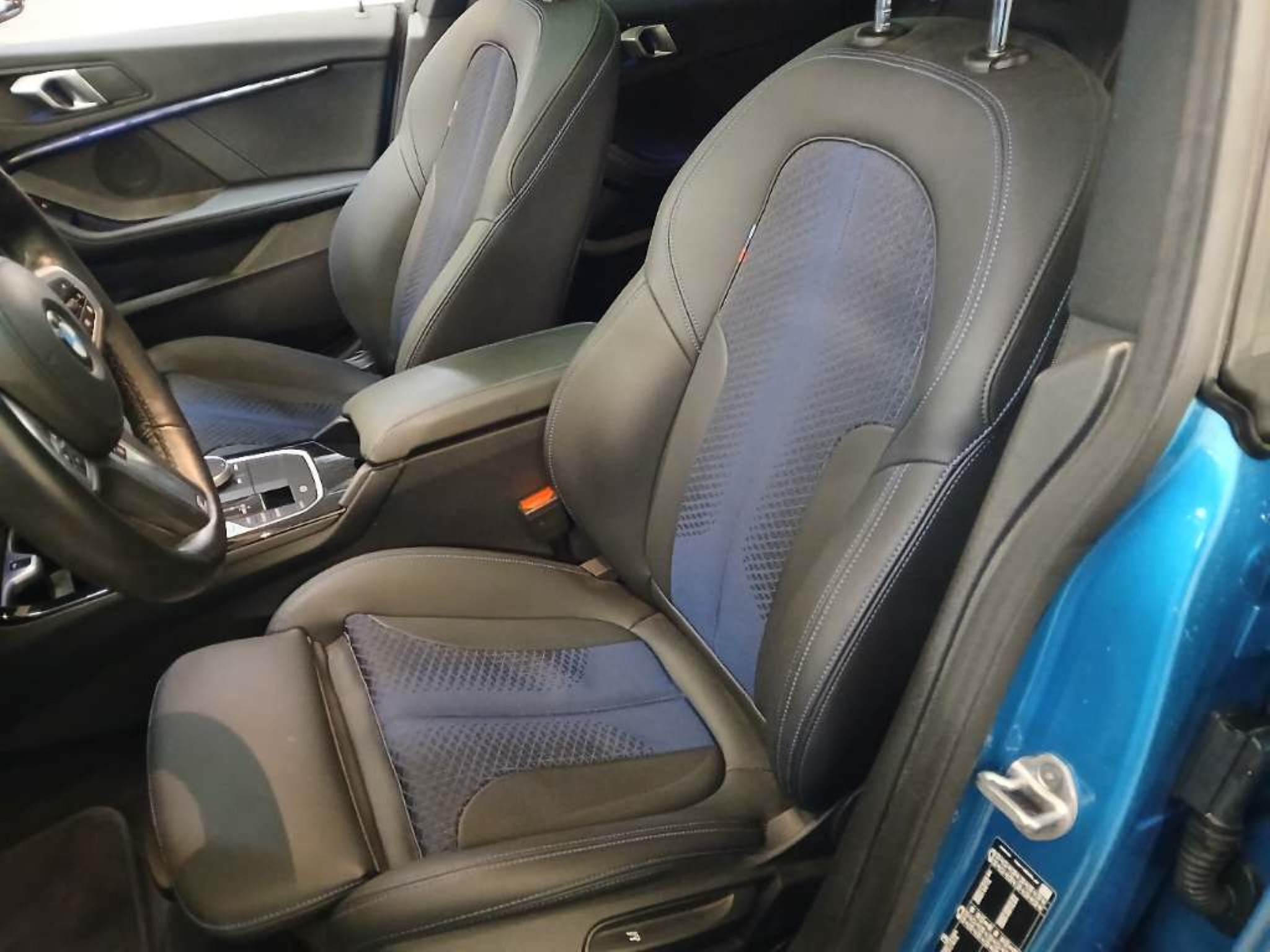 Various forklifts/ industrial trucks and vehicles-7