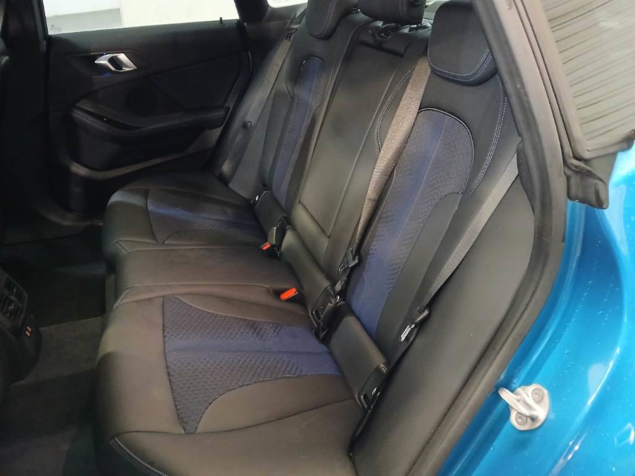 Various forklifts/ industrial trucks and vehicles-8