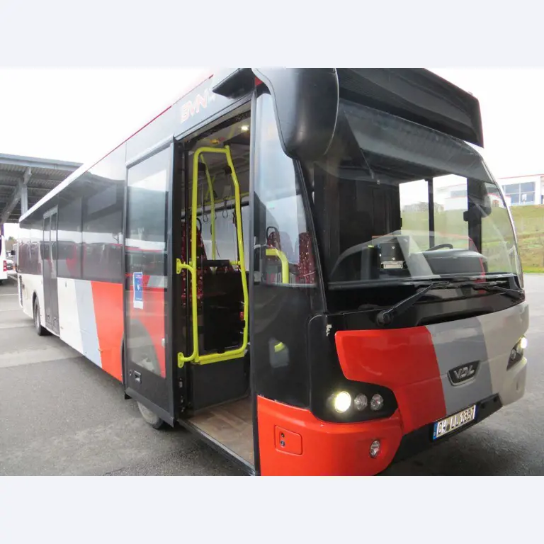 Nieuw: 6 x VDL standaard servicebussen EZ 2015-13