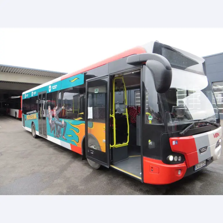 Nieuw: 6 x VDL standaard servicebussen EZ 2015-4
