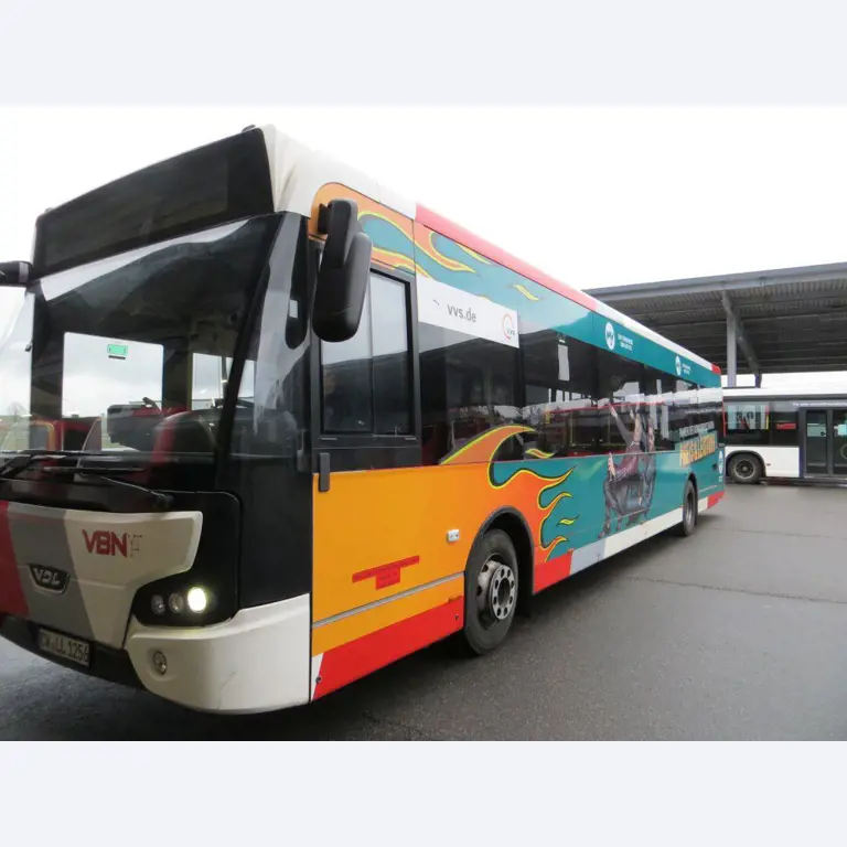 Nieuw: 6 x VDL standaard servicebussen EZ 2015-5