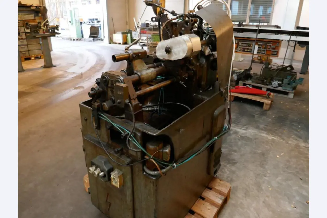 Maszyny do obróbki metalu-3