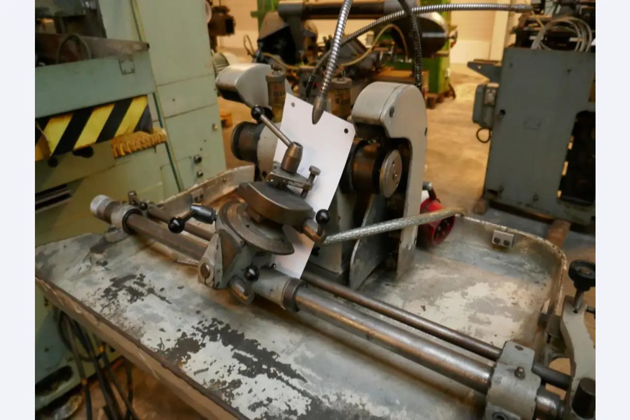 Metallbearbeitungsmaschinen-3