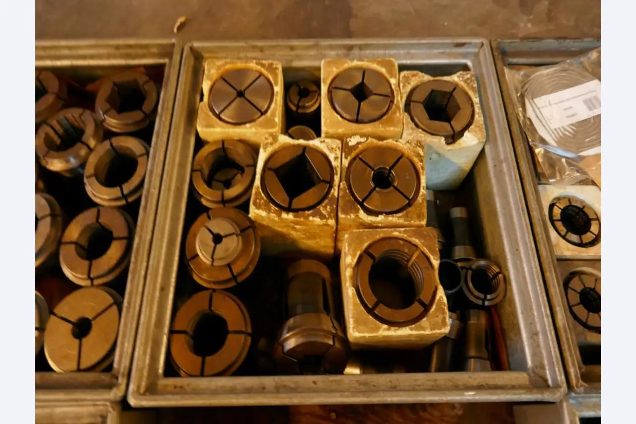 Metalworking machines-3