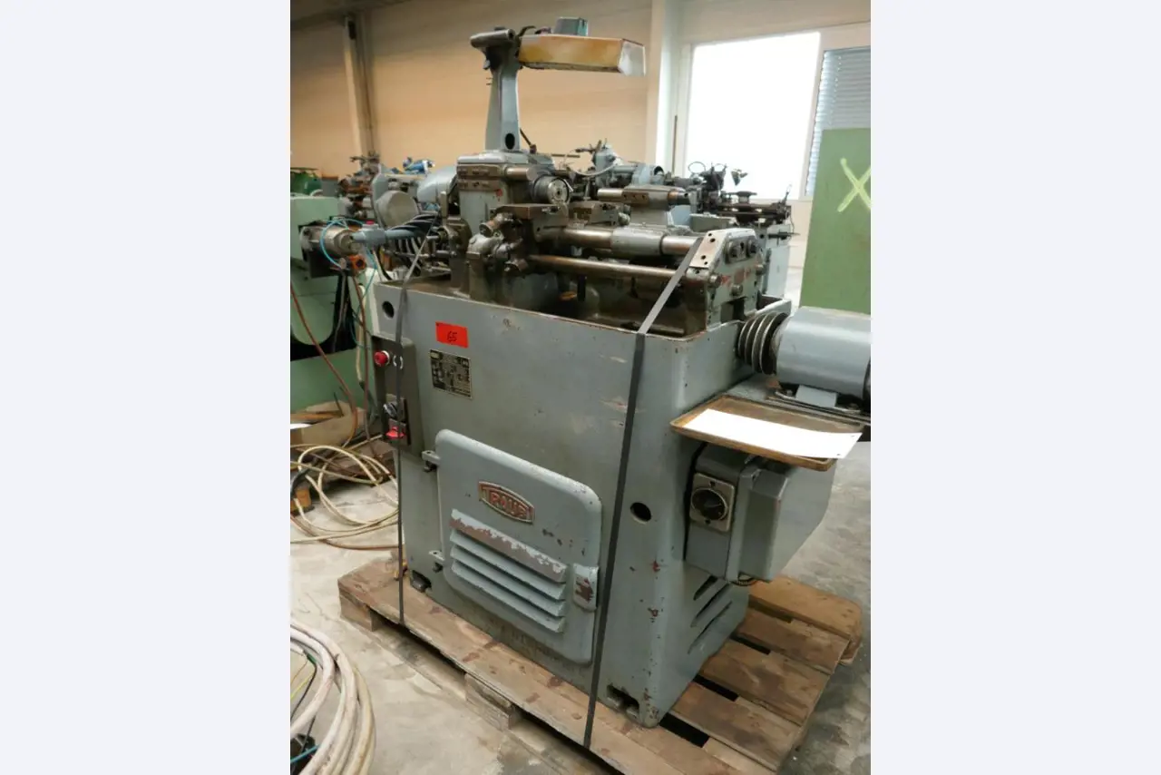 Machines pour le travail du métal-1