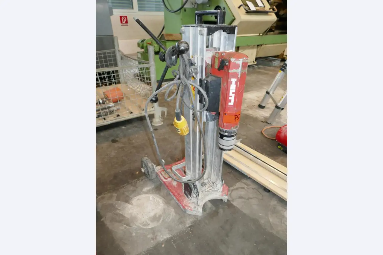 Machines pour le travail du métal-1