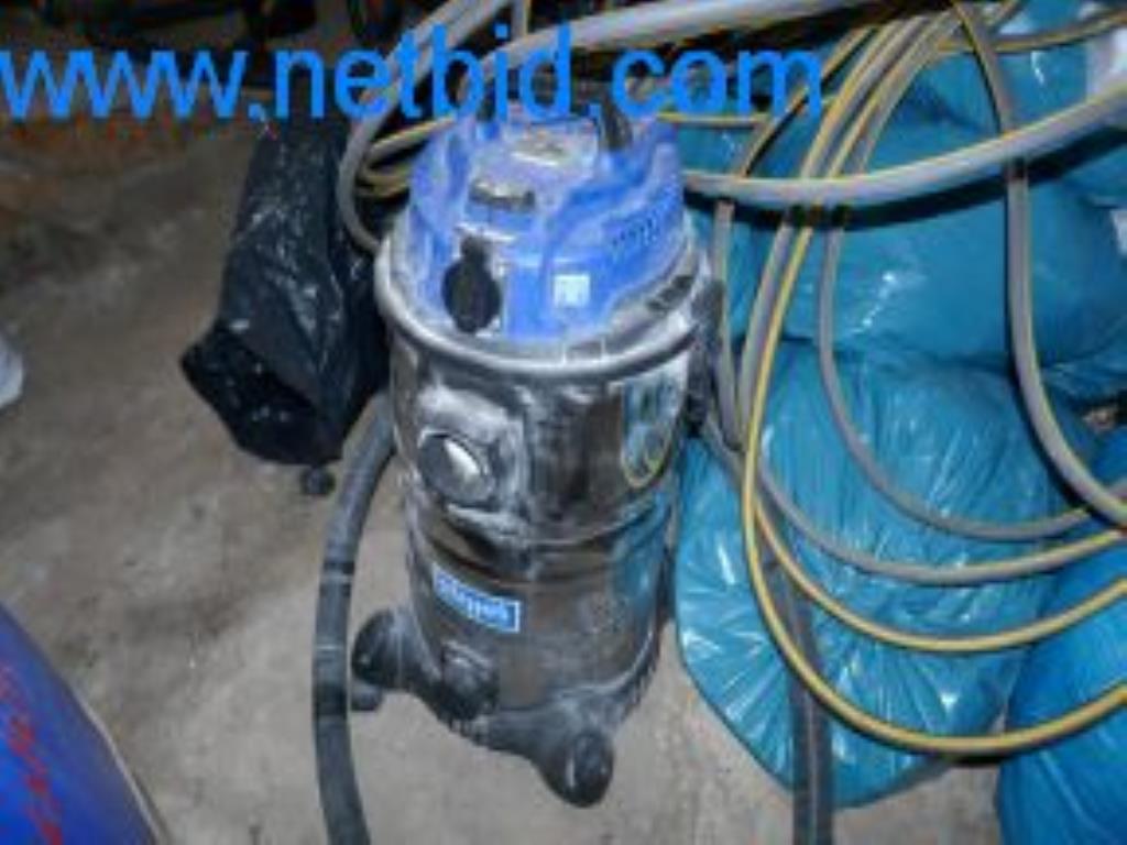 1 sztuka sprzętu czyszczącego i przyczepa samochodowa-14