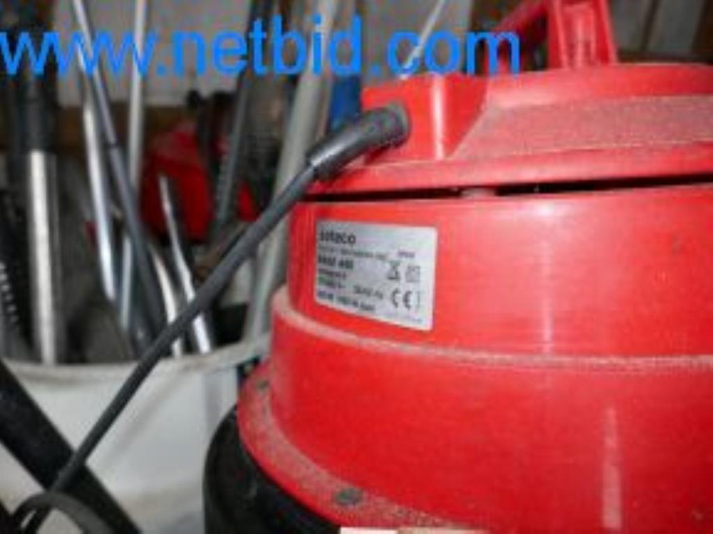 1 sztuka sprzętu czyszczącego i przyczepa samochodowa-19