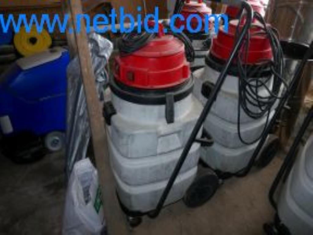 1 sztuka sprzętu czyszczącego i przyczepa samochodowa-20