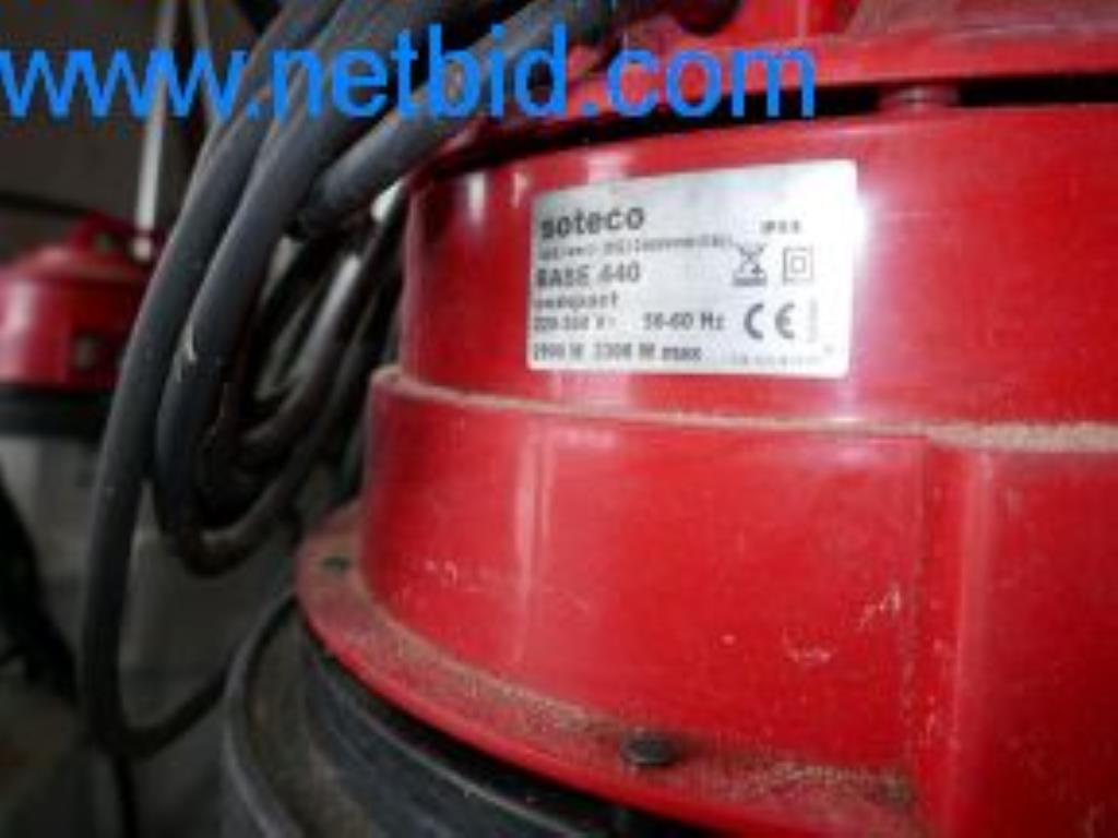 1 sztuka sprzętu czyszczącego i przyczepa samochodowa-21