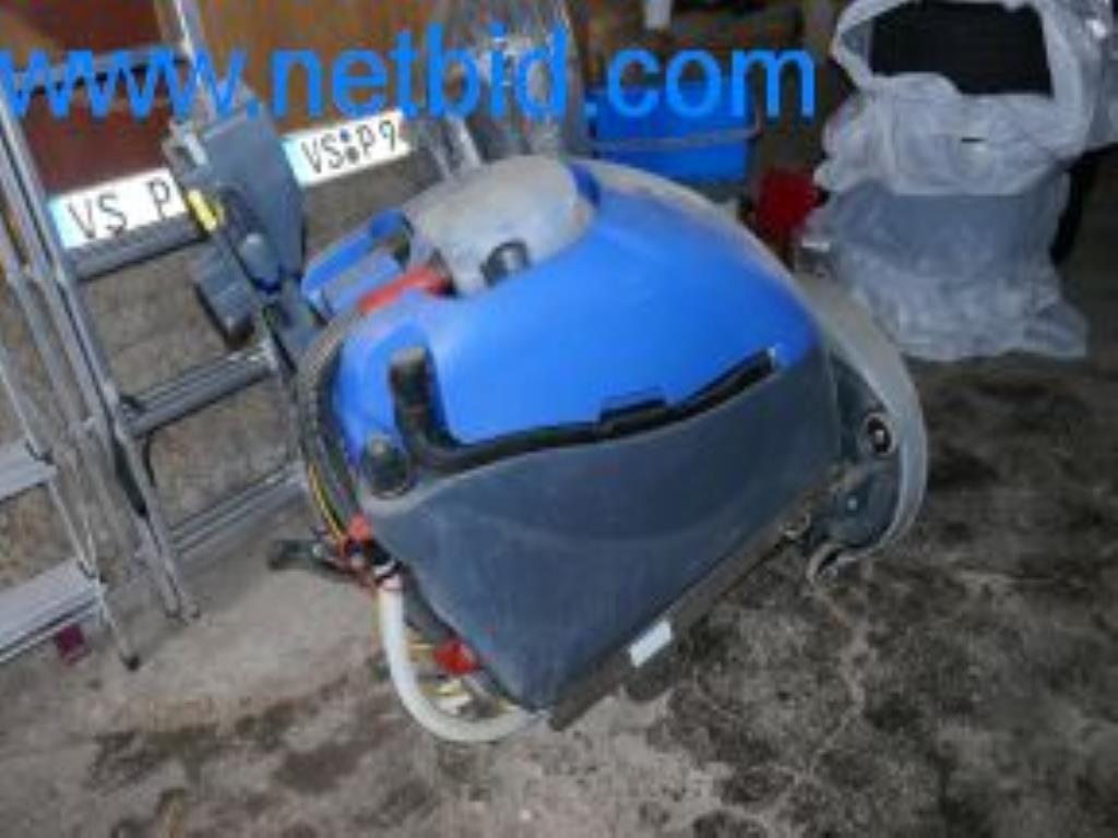 1 sztuka sprzętu czyszczącego i przyczepa samochodowa-30