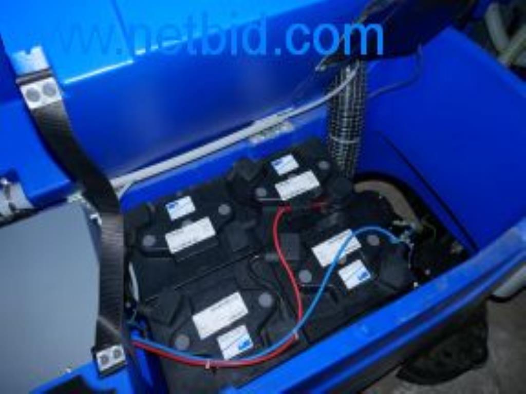 1 sztuka sprzętu czyszczącego i przyczepa samochodowa-46