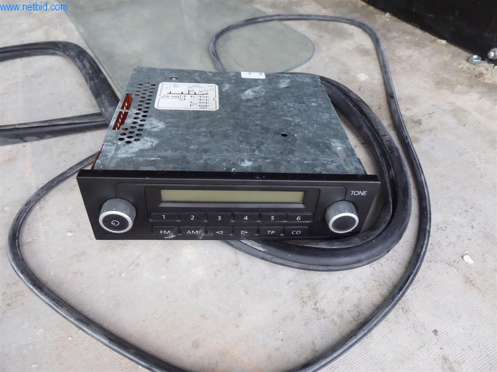 Betriebs- und Geschäftsausstattung-22