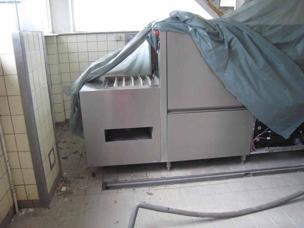 Commercial pass-through dishwasher-11