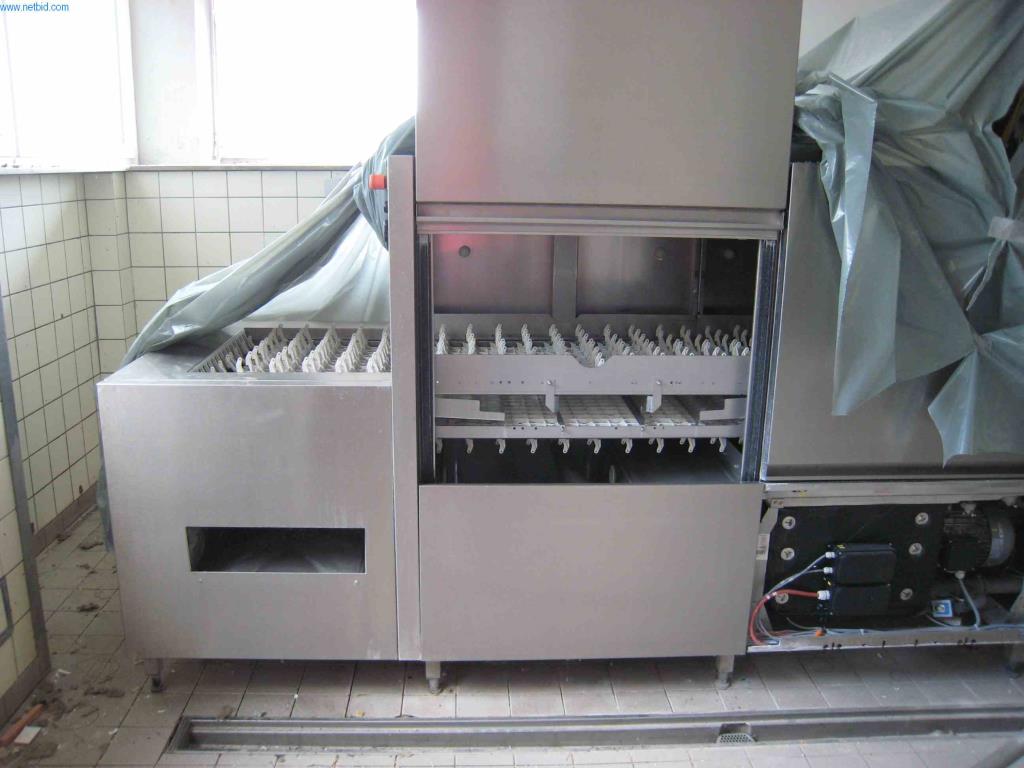 Commercial pass-through dishwasher-12