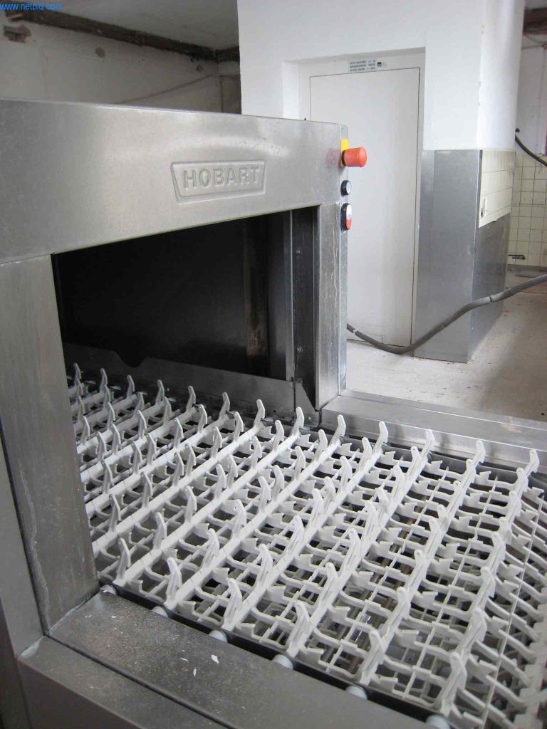 Commercial pass-through dishwasher-19