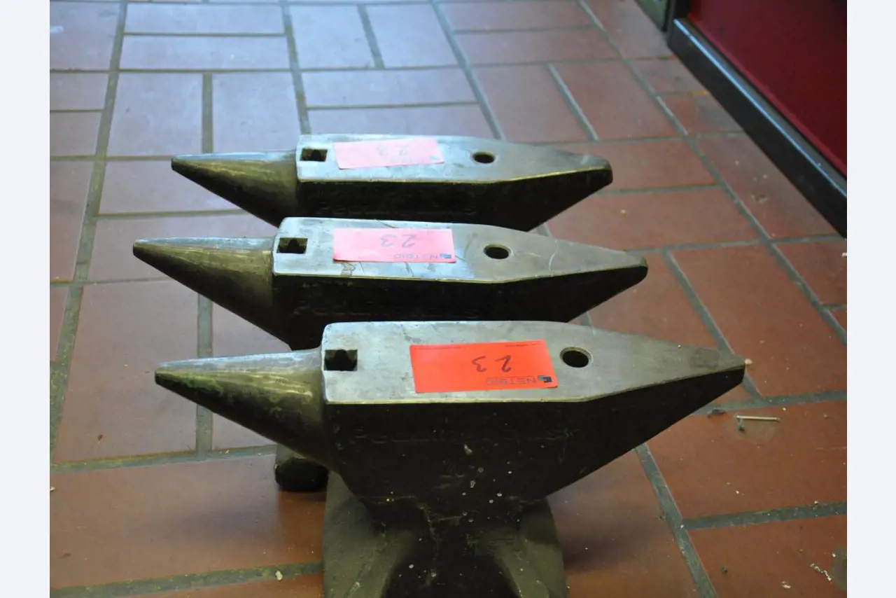 Well-maintained items from a training workshop (construction) -2
