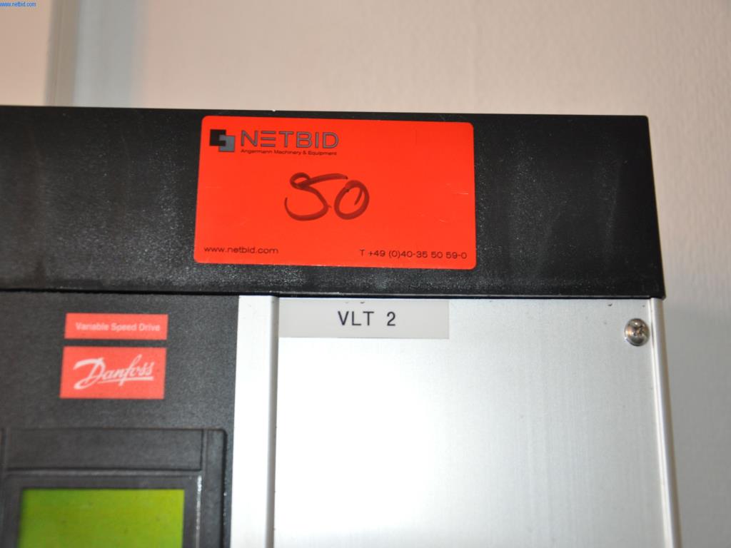 Gepflegte Gegenstände aus einer Lehrwerkstatt (Bautechnik)-2