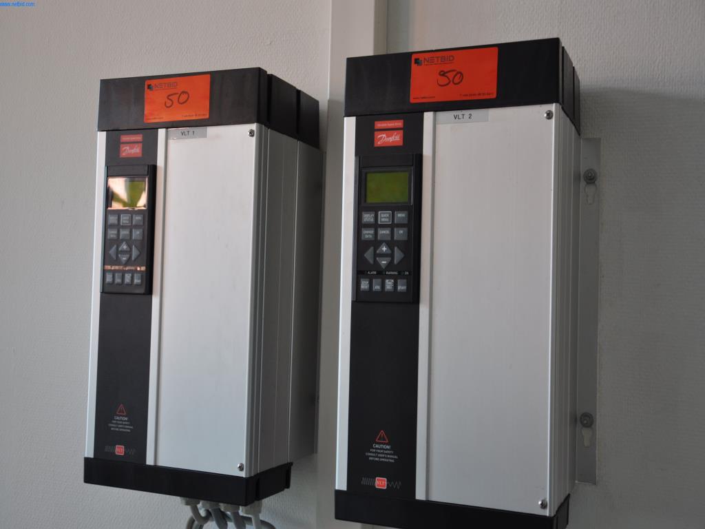 Gepflegte Gegenstände aus einer Lehrwerkstatt (Bautechnik)-3