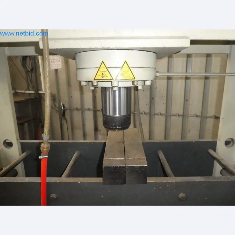 Material de explotación y oficina Construcción metálica-4