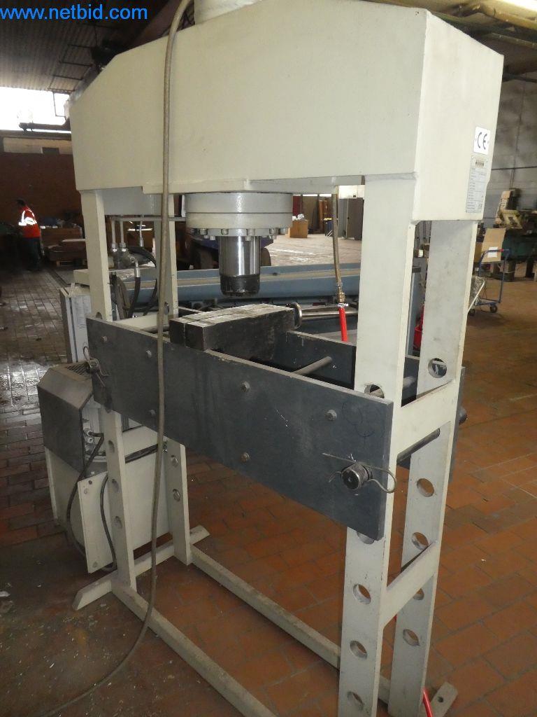 Matériel d'exploitation et de bureau Construction métallique-6