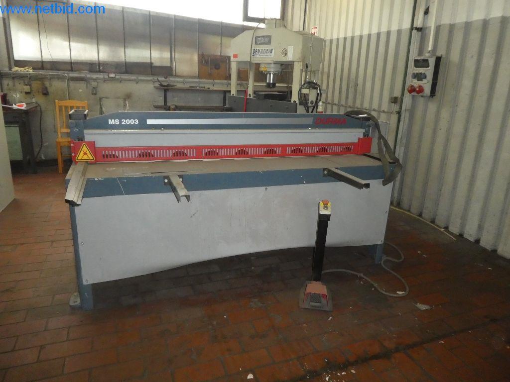 Sprzęt operacyjny i biurowy Konstrukcje metalowe-1