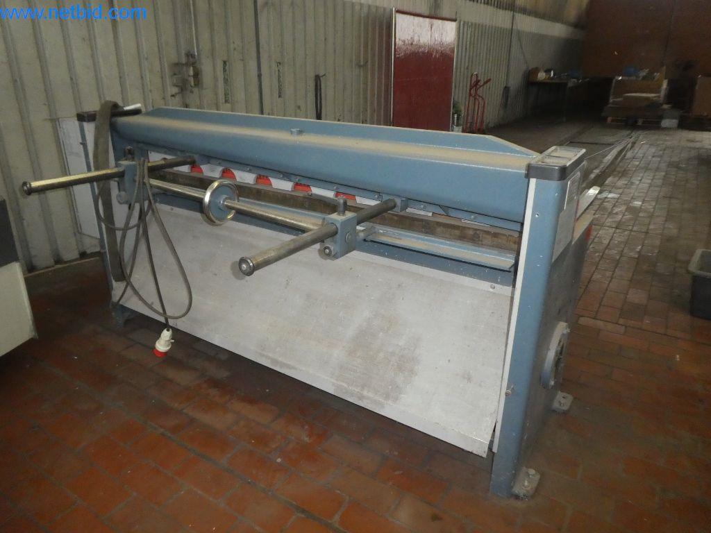 Sprzęt operacyjny i biurowy Konstrukcje metalowe-6