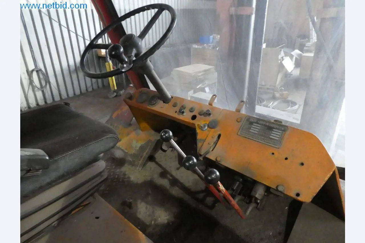 Material de explotación y oficina Construcción metálica-5