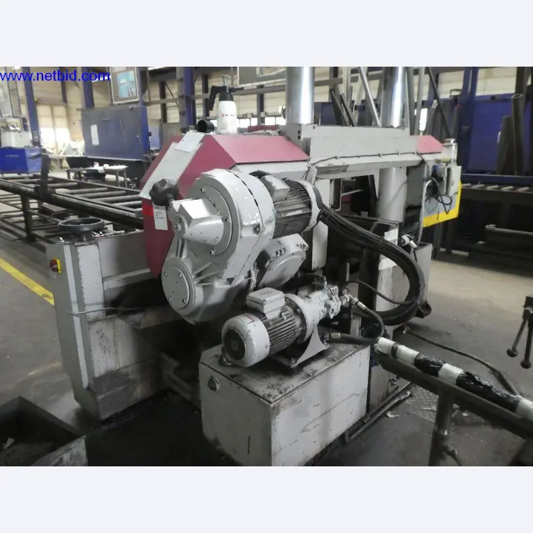 Equipamento operacional e de escritório (construção em aço e metal)-4