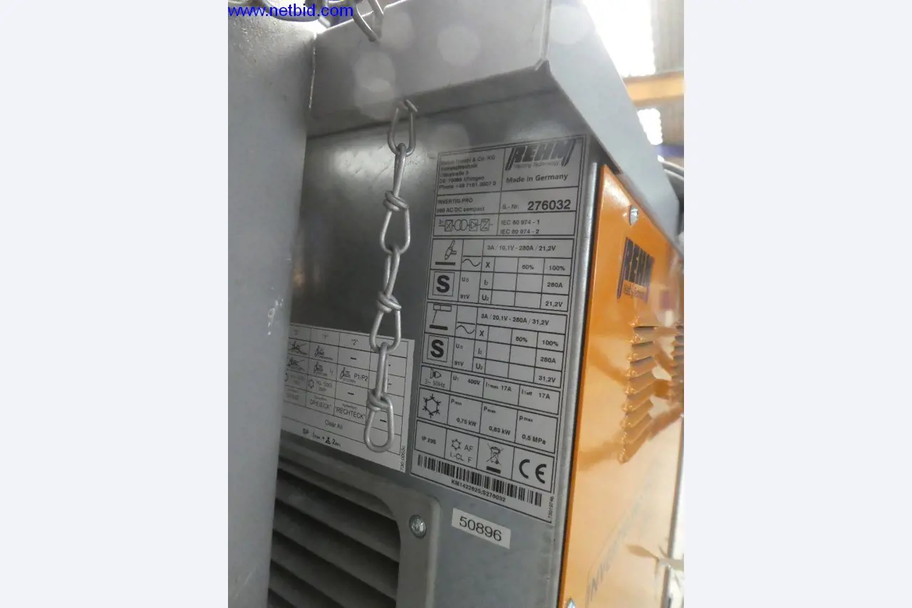 Equipamento operacional e de escritório (construção em aço e metal)-3