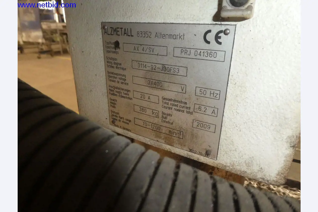 Equipamento operacional e de escritório (construção em aço e metal)-3