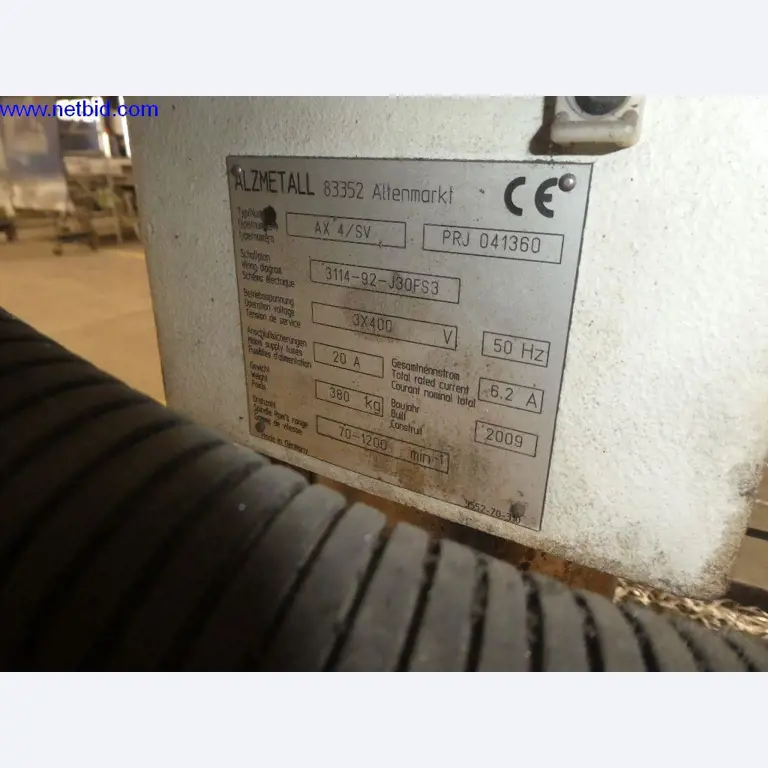 Equipamento operacional e de escritório (construção em aço e metal)-3