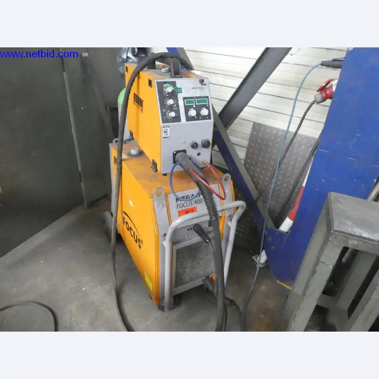 Equipamento operacional e de escritório (construção em aço e metal)-1