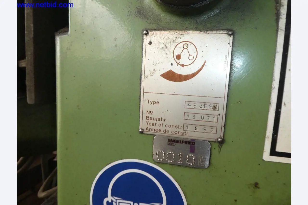 Equipamento operacional e de escritório (construção em aço e metal)-4