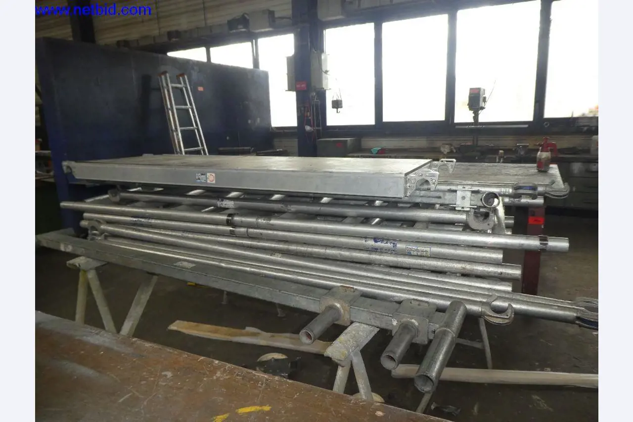 Equipamento operacional e de escritório (construção em aço e metal)-4